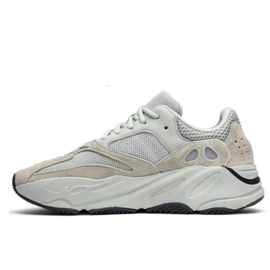 Yeezy 700 - Salt